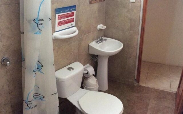 Hostal Moai