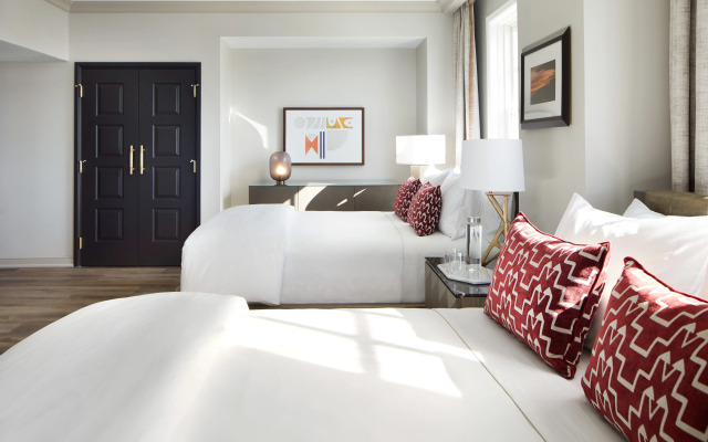 The Plaza Hotel Pioneer Park