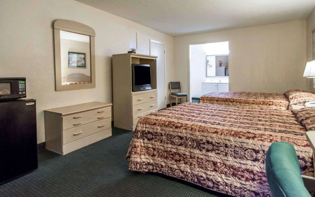 Rodeway Inn Gainesville - University Area