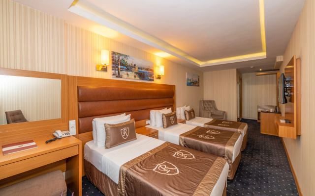 Regno Hotel
