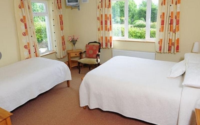 Whitethorn Lodge