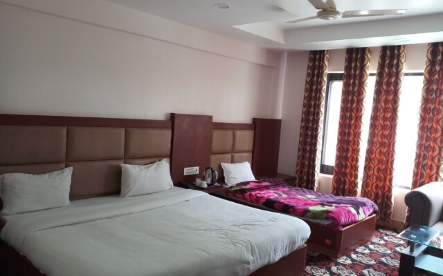 Hotel Natraj International