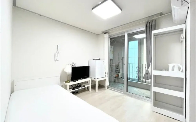 Incheon airport W Premium guesthouse