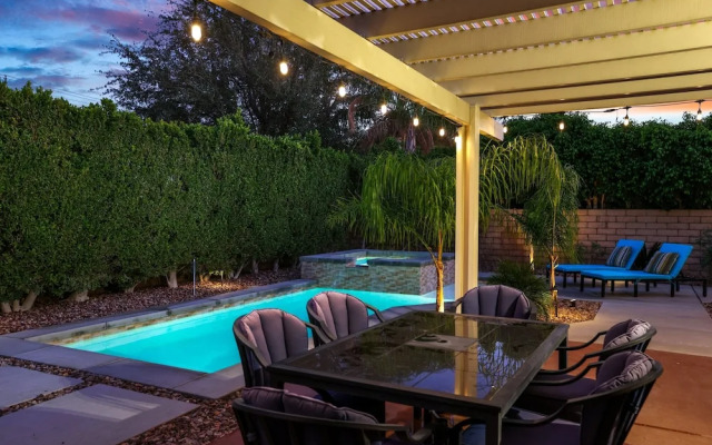 The Cozy Vibe w/ Pool & Spa