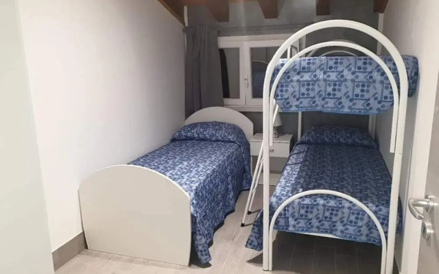 Saturn Flat In Villa Marisa With Swimming Pool