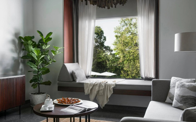Treeline Urban Resort