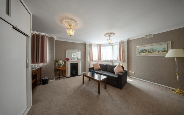 The Clarendon Hotel - Blackheath