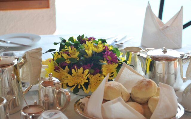 Coach House Hotel & Spa