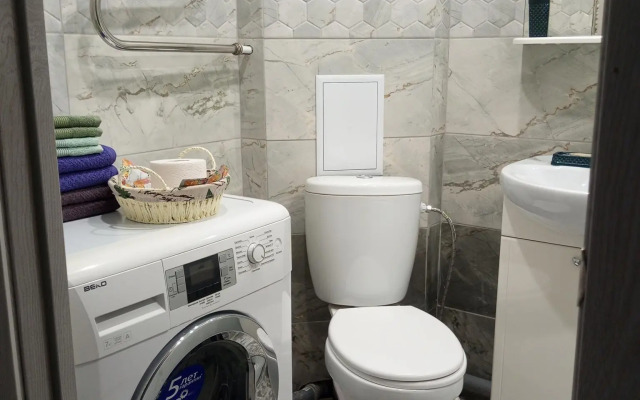 Апартаменты на улице Академика Бардина 32/1