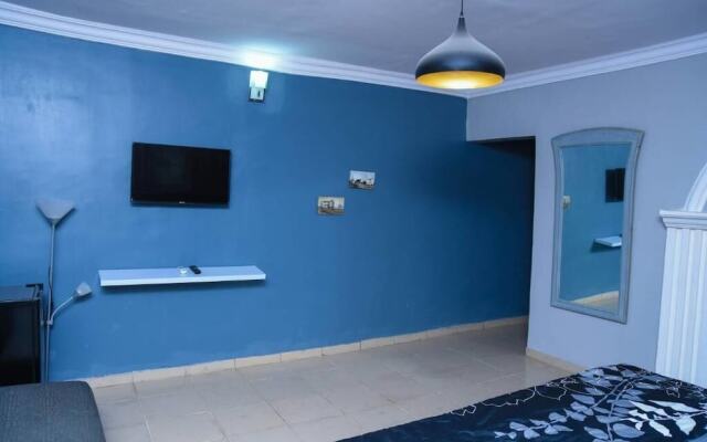Leez Luxury Apartment