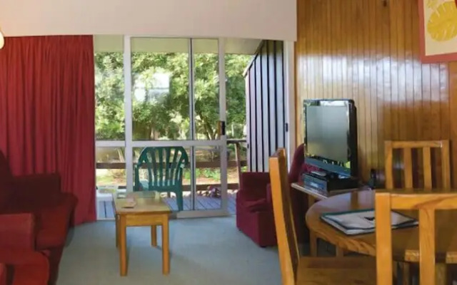 Fletcher Christian Apartments