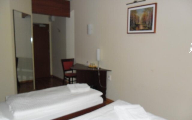Hotel Arli