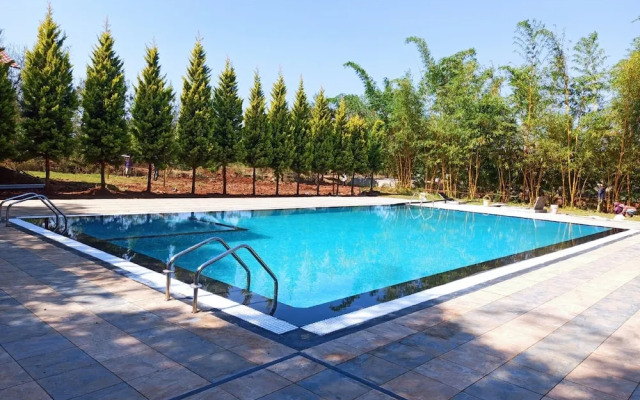 Sterling Banashree Badami