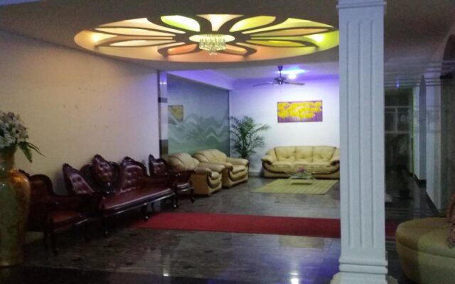 Misuki Plaza Hotel