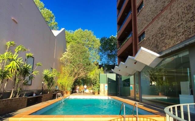 1 BR Park Breathtaking Sydney Skyline