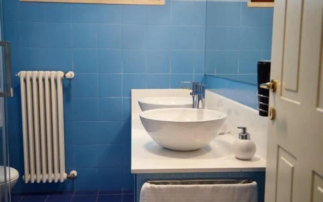 B B D Aprile Camera Primula