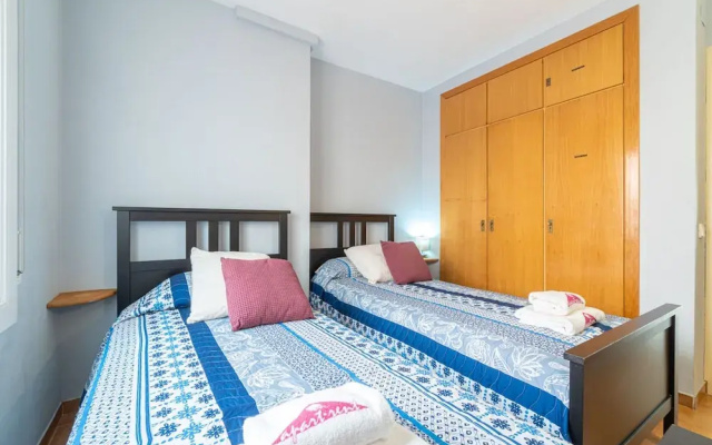Apartment in Empuriabrava Near Sand Beach