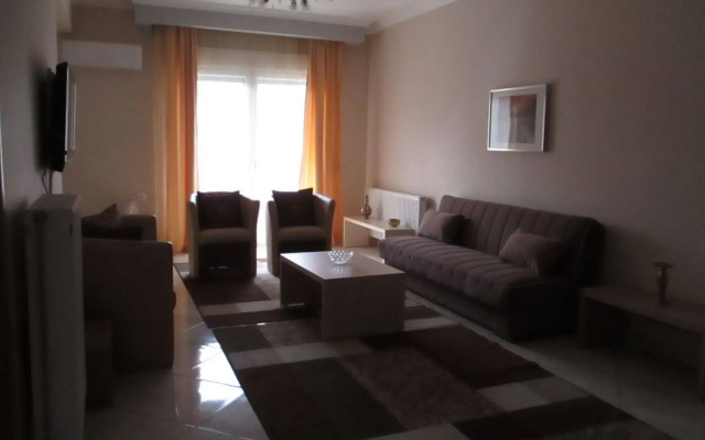 Kyknos De Luxe Hotel