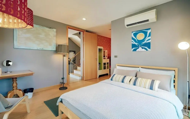 Sandbox frontbeach villa4