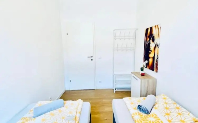 Ideal 3BR for 6 15 Min to Stammersdorf