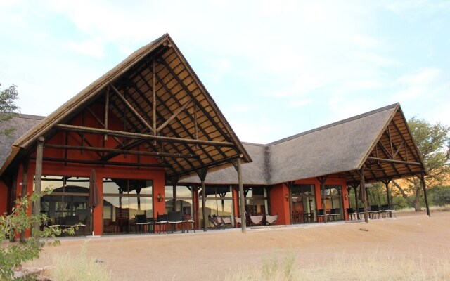 Hobatere Lodge