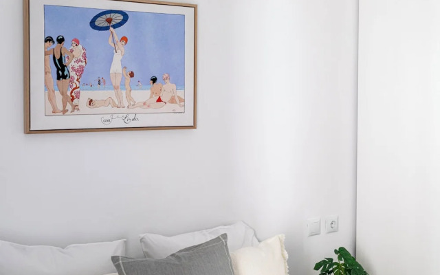 Les Nuances de Blue 1-BR Apt in Athens