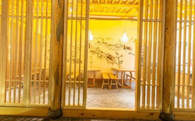 G Joyful · Meet Hotel (Nanping Pedestrian Street Jinma Biji Fang)