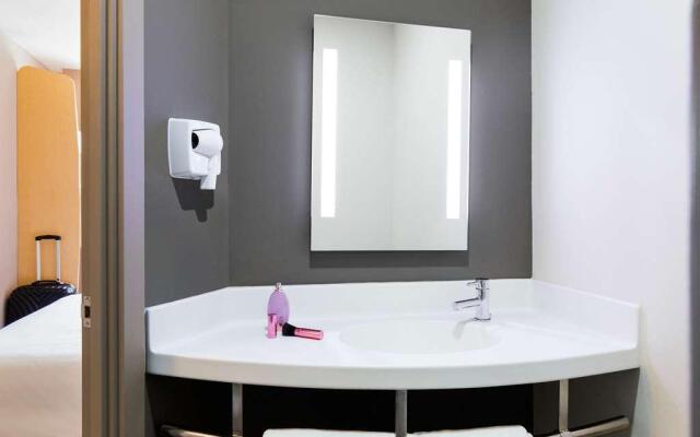 Ibis Tijuana Zona Rio