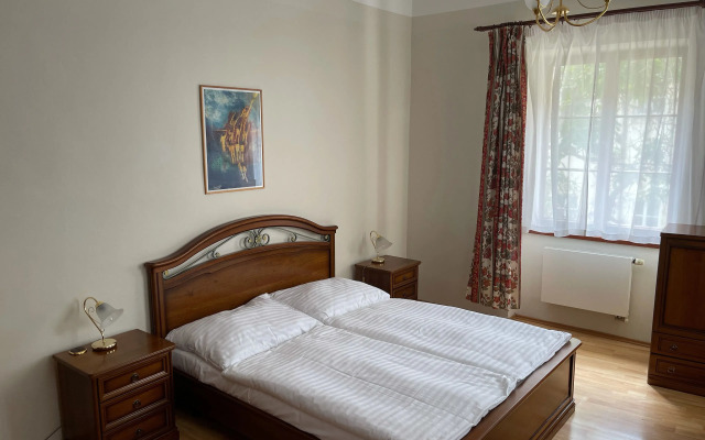 Hostel Little Quarter