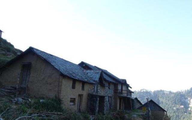 Mud House for travelers