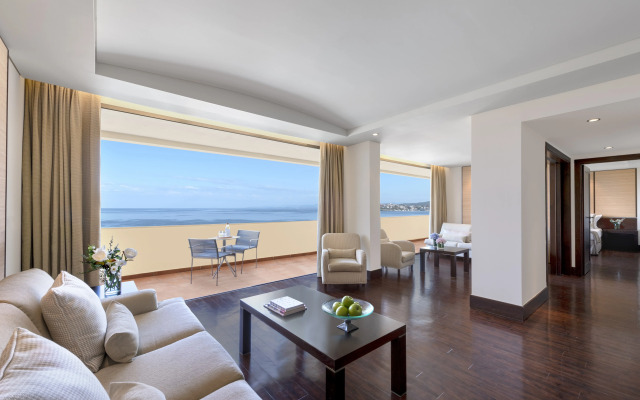 Porto Carras Meliton Hotel