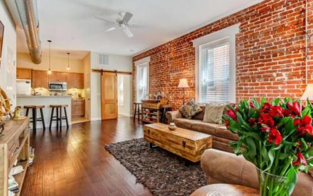JBH 115 W 2nd Apt #2
