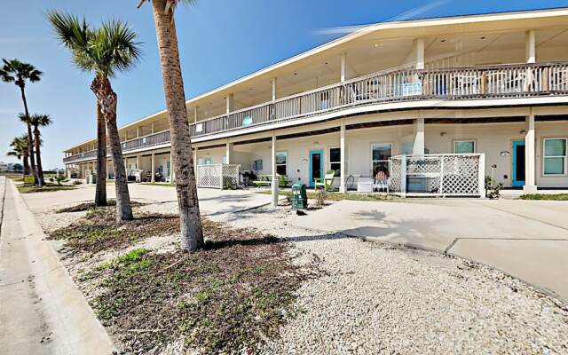 12 Gulf Side Hesperus - Four Bedroom Townhome