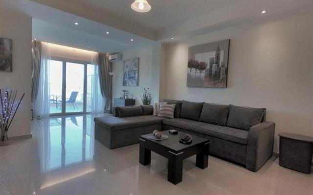 Sunshine Home 1 with Sea View