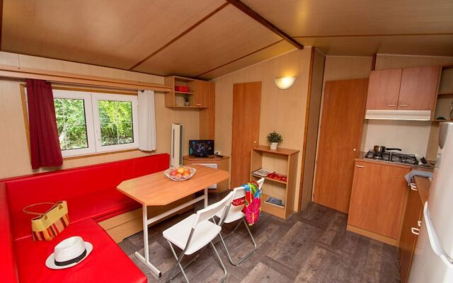 Camping Le Vieux Colombier