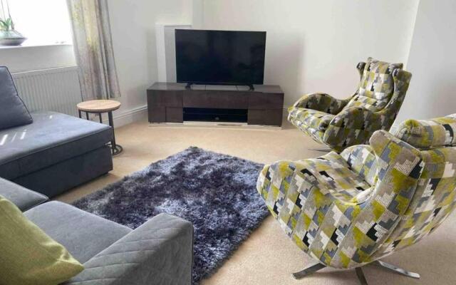 Ulverston South Lakes Spacious 3 Bed G/F Apartment