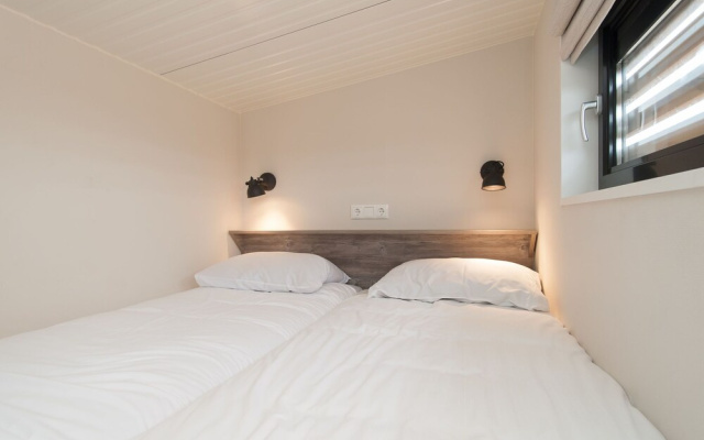 Great Lodge with Microwave Oven near Beach