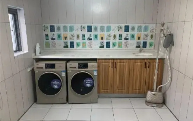 Zhengzhou Yuping Hotel (Erqi Wanda Branch)