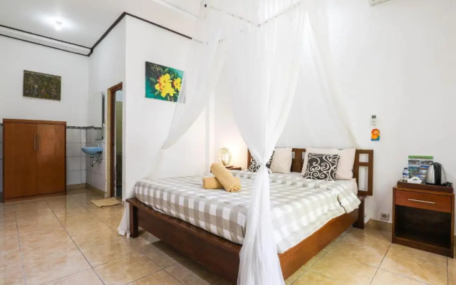 Artha Dewata Home Stay