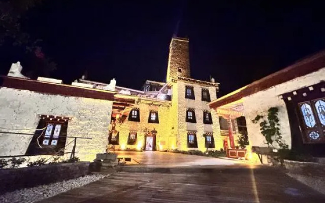 Kangbo Gudiaolou Hotel