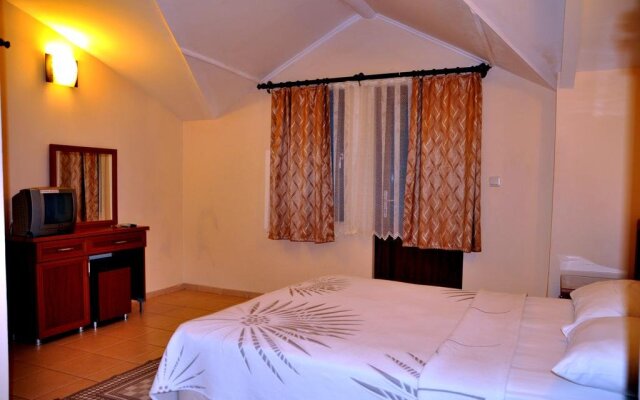 Nihan Hotel