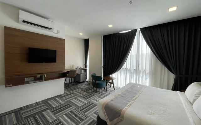 WE Hotel