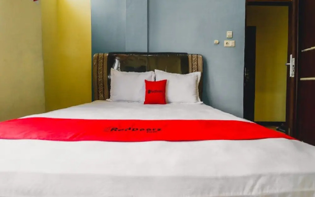 RedDoorz @ Jalan Japaris Medan