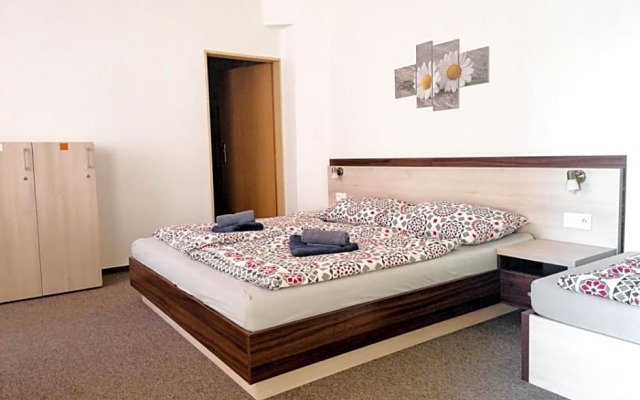 Hostel Vodna 1