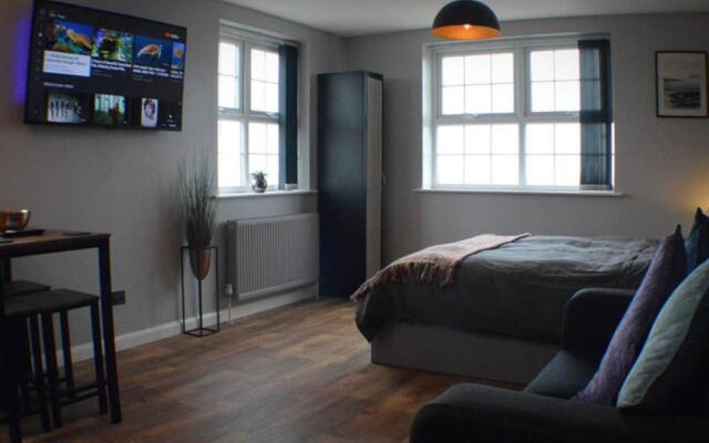 The Den Studio Apartment - Withernsea