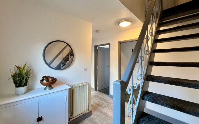Curzon House 1
