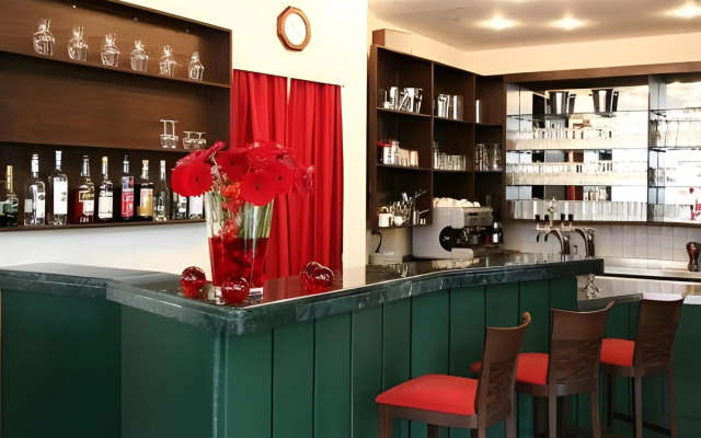 Ambassador Apparthotel