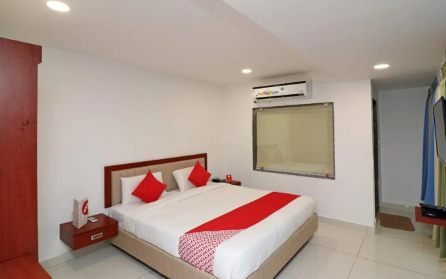 Slk Nimbus Arcade By OYO Rooms