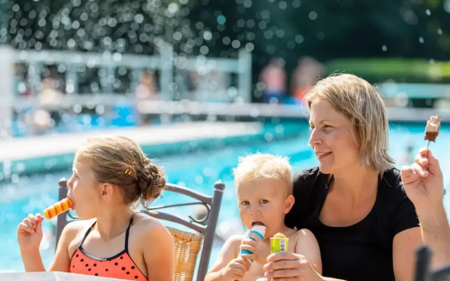 Charming Villa by the Water