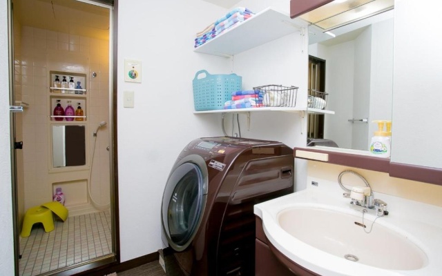 Lions Mansion Konazawa Konohana Room 2 No. 105 / Vacation STAY 17048 – Bathroom – Kanazawa